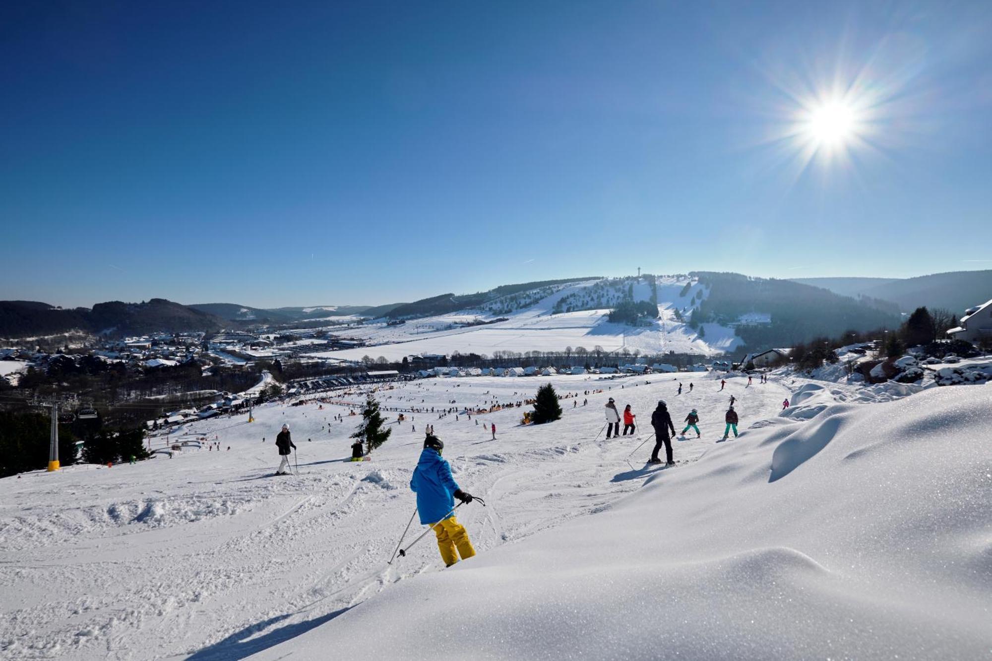 Hotel & Ferienappartements Edelweiss Willingen  Εξωτερικό φωτογραφία